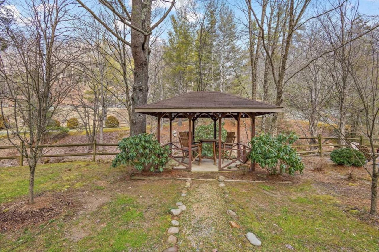 Log Cabin On Peaceful River โบลวิงร็อค ภายนอก รูปภาพ
